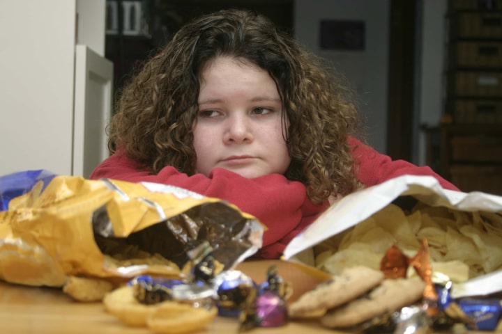 عوارض چاقی بر سلامت کودکان و نوجوانان